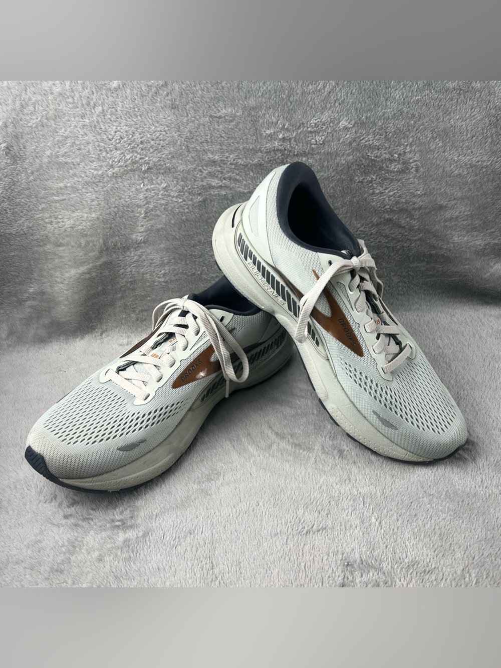 Brooks Adrenaline GTS 23 Running Shoes Womens 10 Sneakers Mercury Grey Copper
